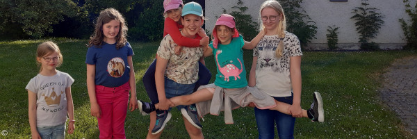 einige Teilnehmerinnen der Mädchenjungschar